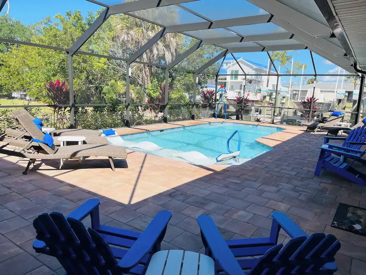 Waterfront Canal home with pool