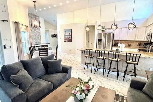 Smart TV, pebolim, mesa de pingue-pongue