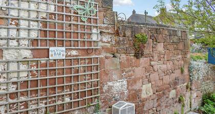 2 bedroom accommodation in Aspatria