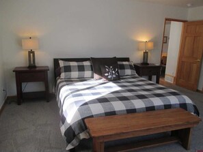 4 bedrooms, WiFi, bed sheets