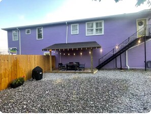 Outdoor dining - Charming 3-bedroom house with WiFi and AC in New Orleans (New Orleans)
