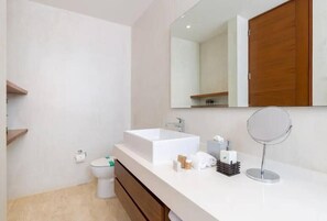 Comfort Apartment, Garden View | Bathroom