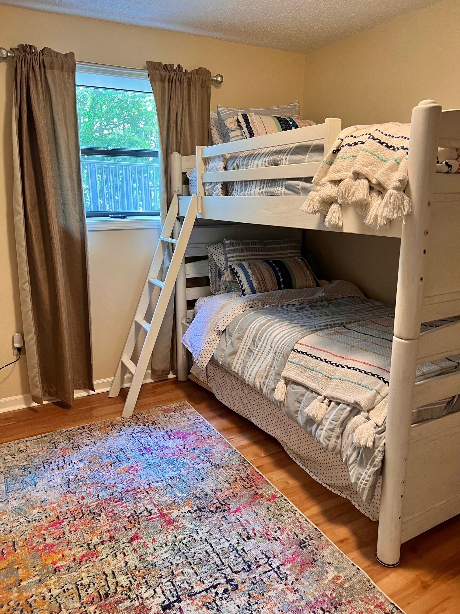 5 Schlafzimmer, Bügeleisen/Bügelbrett, Reisekinderbett, WLAN