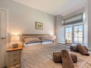 2 bedrooms, free WiFi, bed sheets - Park House Apartment (Tenby)