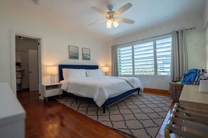 2 bedrooms, travel cot, free WiFi, bed sheets - The best views on St. Thomas,  pool, Jeep rental (St. Thomas)