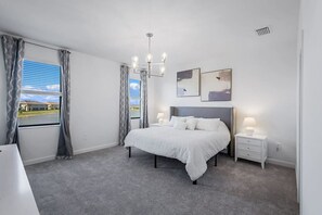 3 bedrooms, desk, WiFi, bed sheets - Paradise in Fort Myers FL! (Fort Myers)