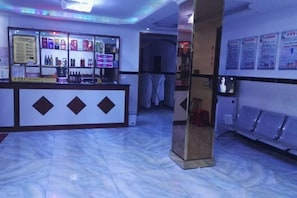 Bar (on property) - Luotian Yunhai Mountain Villa (Luotian County)