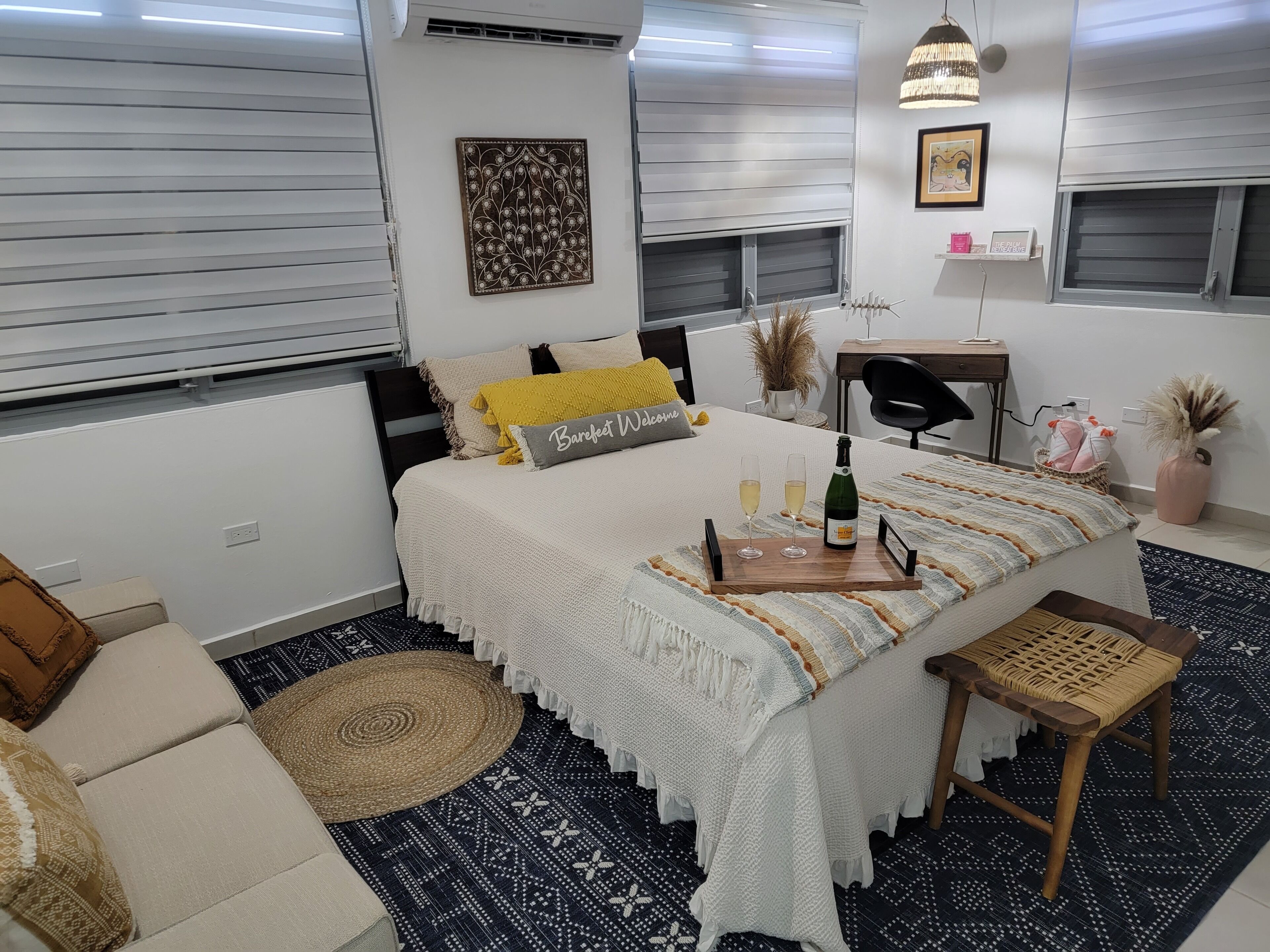 1 bedroom, desk, free WiFi