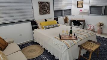 1 bedroom, desk, free WiFi