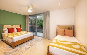 4 bedrooms, desk, iron/ironing board, WiFi