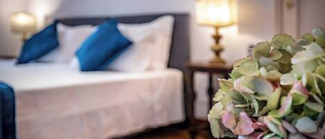 3 bedrooms, iron/ironing board, travel cot, free WiFi