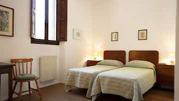 2 Schlafzimmer, BĂŒgeleisen/BĂŒgelbrett, Reisekinderbett, kostenloses WLAN