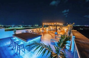 Outdoor dining - Sun Cocorobana 2, One Bedroom Private Plunge Pool (Noord)