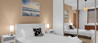 Cacique by Otium