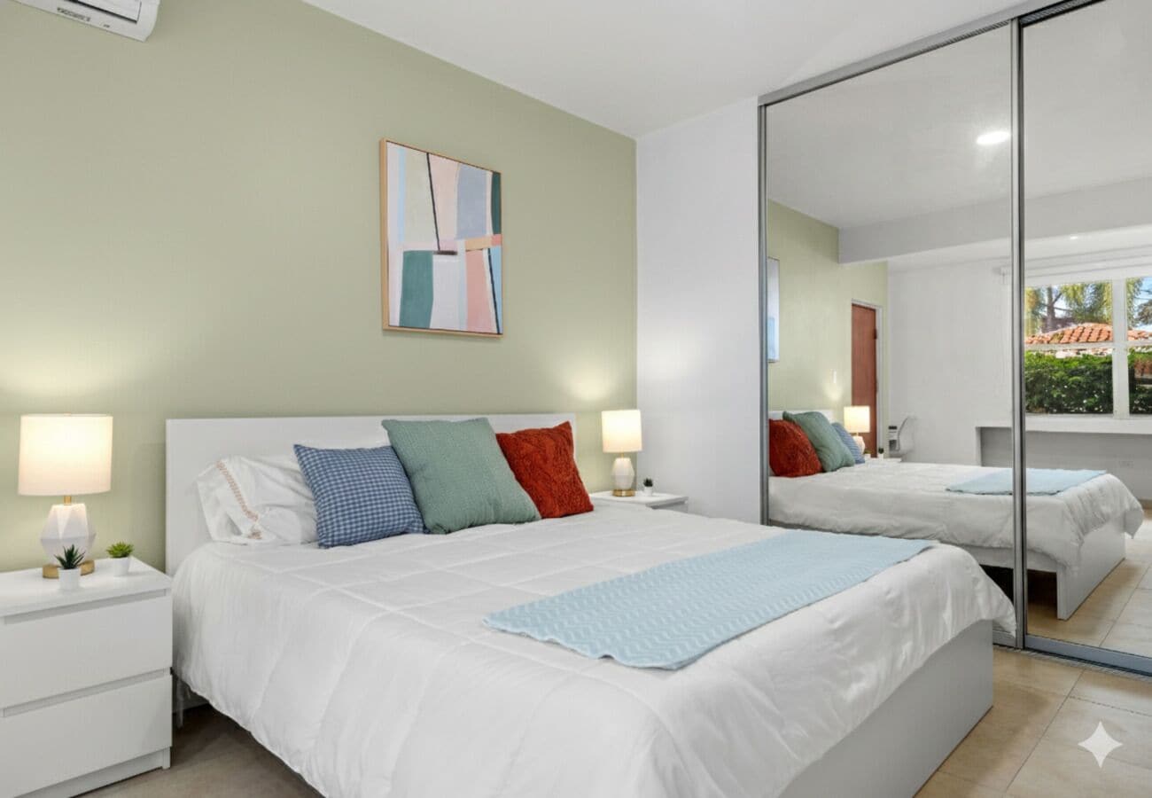 Comfort Apartment | Down comforters, free WiFi, bed sheets