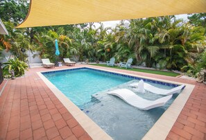Outdoor pool, a heated pool