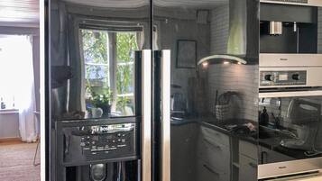 Fridge, dishwasher, coffee/tea maker