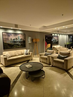 Interior - Flat com Cozinha Completa em Hotel Slaviero em Moema (Indianópolis São Paulo)