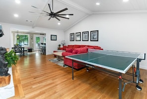 Games room - Lake Oconee|Dock|Fire Pit|Big Views|Pet Friendly (Eatonton)