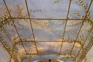 Interior - Villa with Exclusive Garden in Rignano, Tuscany (Rignano sull'Arno)