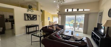 Fernseher, DVD-Player