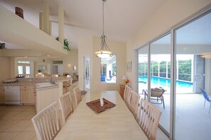 Dining - Fun in the Sun Villa - 2630 Lemon Ave (Englewood)