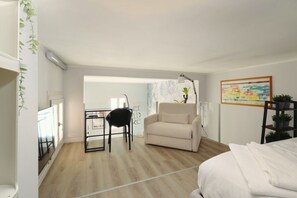 1 bedroom, iron/ironing board, free WiFi, bed sheets