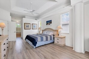 4 dormitorios, escritorio, tabla de planchar con plancha y wifi gratis