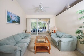 智能電視、書籍