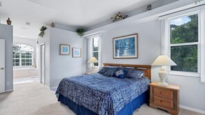 4 soverom, strykejern/-brett, wi-fi (inkludert) og sengetøy