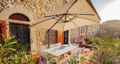 50 steps from the Mare Superior