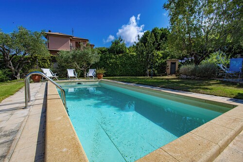 Seaside apartment in Bengodi