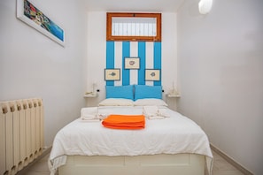 3 Schlafzimmer, Schreibtisch, Bügeleisen/Bügelbrett, kostenloses WLAN