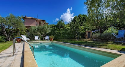 Seaside apartment in Bengodi