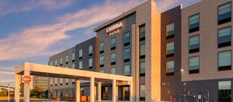 Cambria Hotel & Suites Plymouth