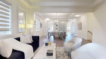 TV connectée, cheminée, imprimantes