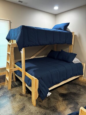 3 soveværelser, strygejern/strygebræt, Wi-Fi, sengetøj