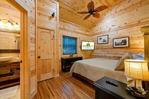 5 habitaciones, escritorio, tabla de planchar con plancha y wifi gratis