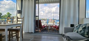 TV, DVD player, stereo