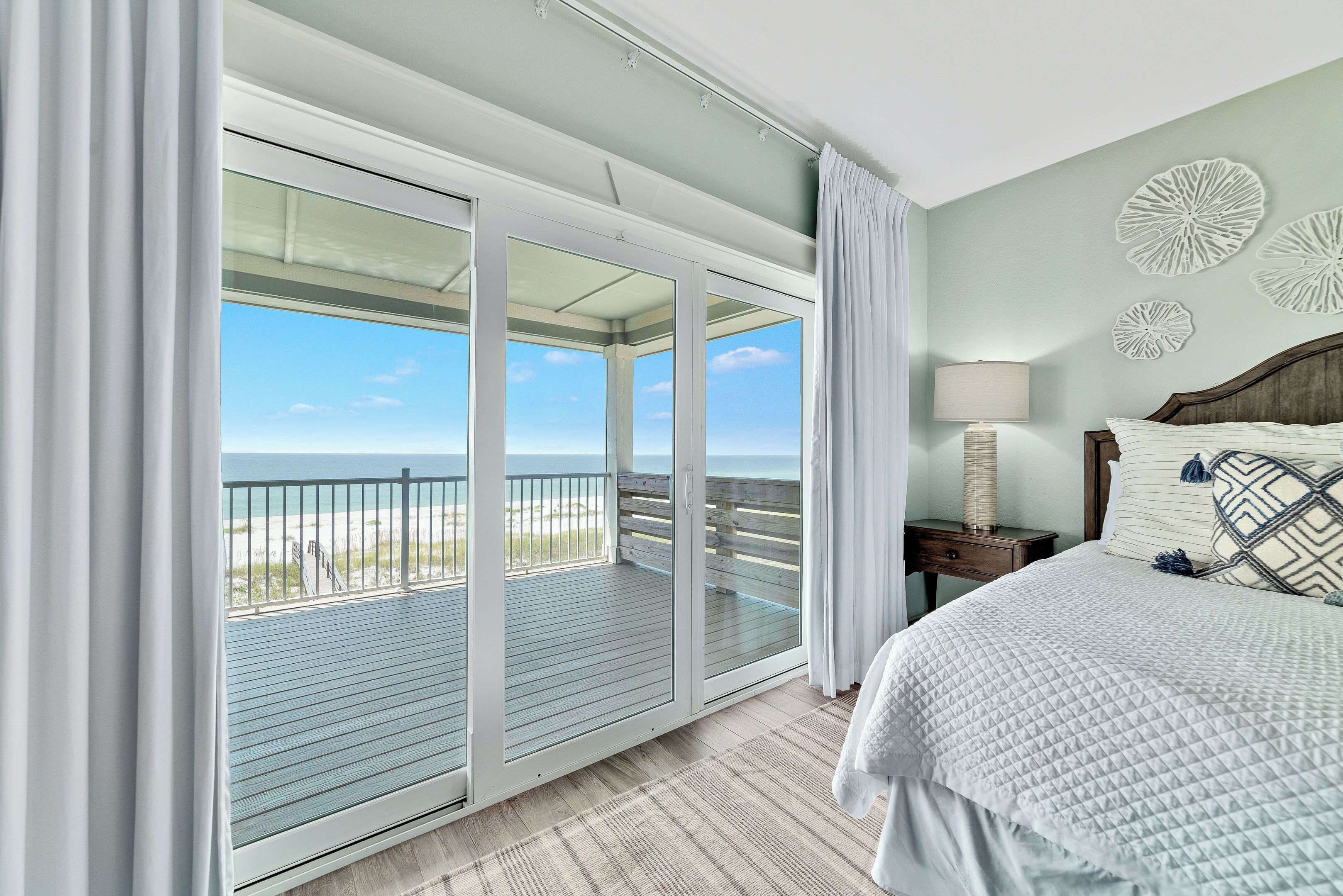 5 多间卧室、熨斗/熨衣板、免费 WiFi、床单