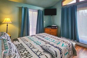 4 Schlafzimmer, Schreibtisch, Bügeleisen/Bügelbrett