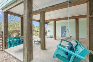 Terrace/patio - Caney Creek w/ Golf Cart Included & Pet Friendly! (Port Aransas)