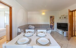 Dining - Beautiful apartment in Karigador (Karigador)