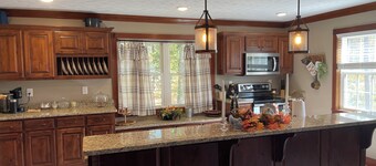 The Loft retreat at Price Pond ! 