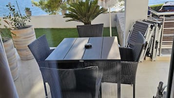 Apartemen Superior, 1 kamar tidur, pemandangan laut | Teras/patio