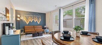 Cozy Townhome - 7 min from Dulles Aiport / 35 min to DC!