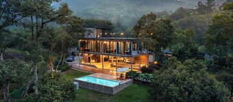 Private Mountain villa overlooking with spectacular views and constant breeze