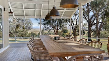 Outdoor dining