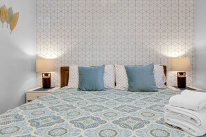 1 chambre, fer et planche à repasser, Wi-Fi gratuit, draps fournis