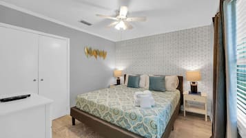 1 bedroom, iron/ironing board, free WiFi, bed sheets